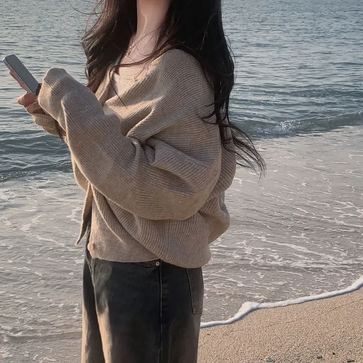 [인생가디건🤍]극여리 루즈핏 울 브이넥 니트 가디건 - 8color 상세 이미지 31