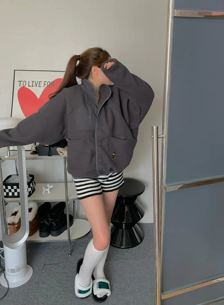 [🌠디즈니정품💭/남녀공용❤️/도링룩단독🤸] 미키 후리스 점퍼 미키마우스 캐릭터 뽀글이 집업 잠바 겨울 아우터 (3color) 상세 이미지 40