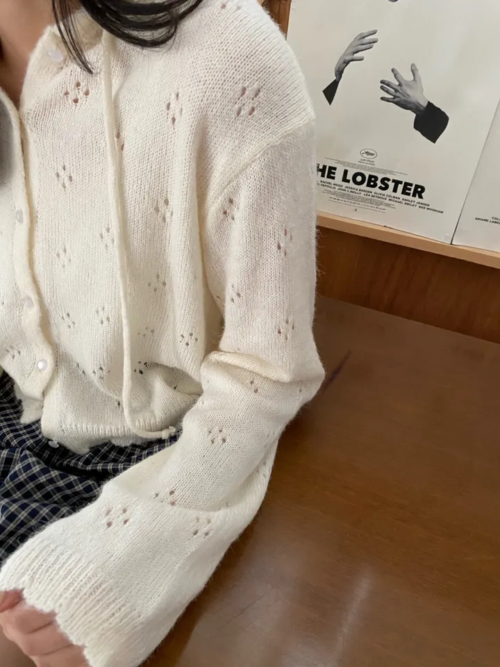 [💖뽀송/주문폭주]버터 플라워 펀칭 루즈핏 아방핏 단추 여리여리 니트 후드 가디건 상세 이미지 9
