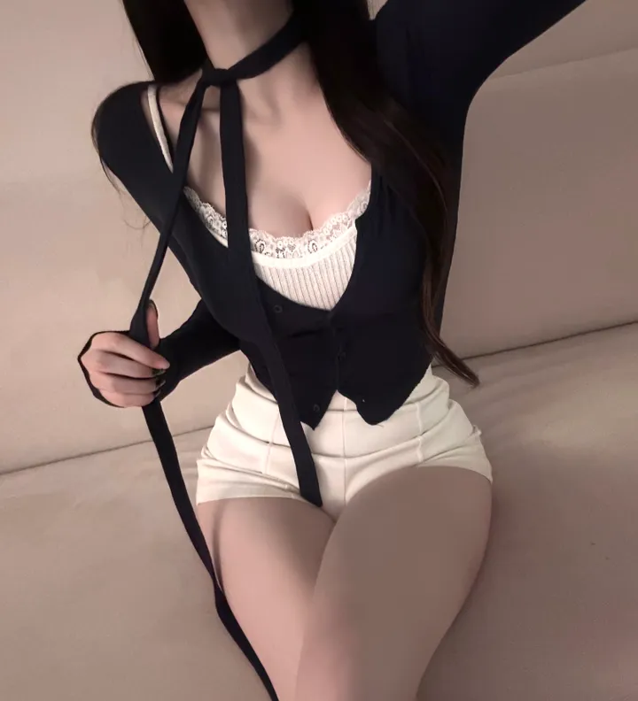 [리얼핏보장!!/타이set] 섹시글램 슬림핏 여리 가디건 스카프 세트 투피스 크롭 버튼 브이넥 모달 스판 여친룩 베이직 기본 레이어드 데일리 데이트룩 봄 가을 신상 청순 여신룩 상세 이미지 13