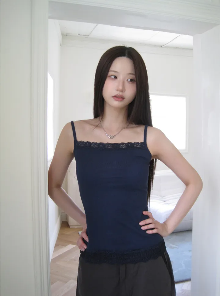 민소매 모델 착용 이미지-S1L62