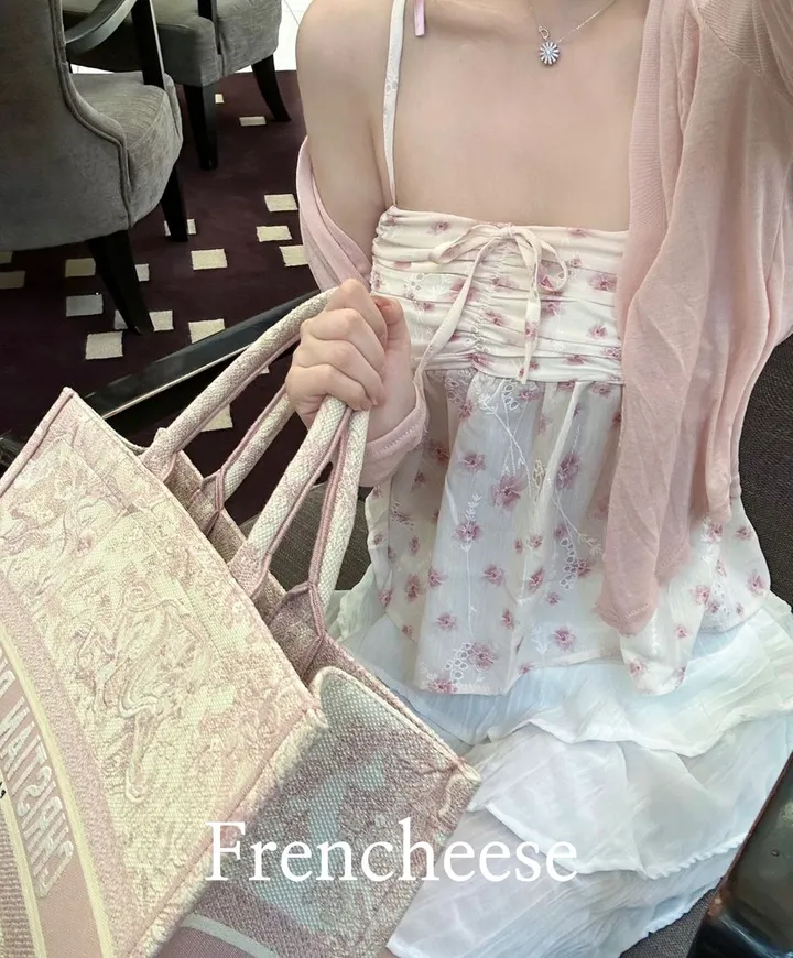 [진짜예쁨💕]셔링 플라워 나시 가디건 셋트 봄데이트룩 상세 이미지 8