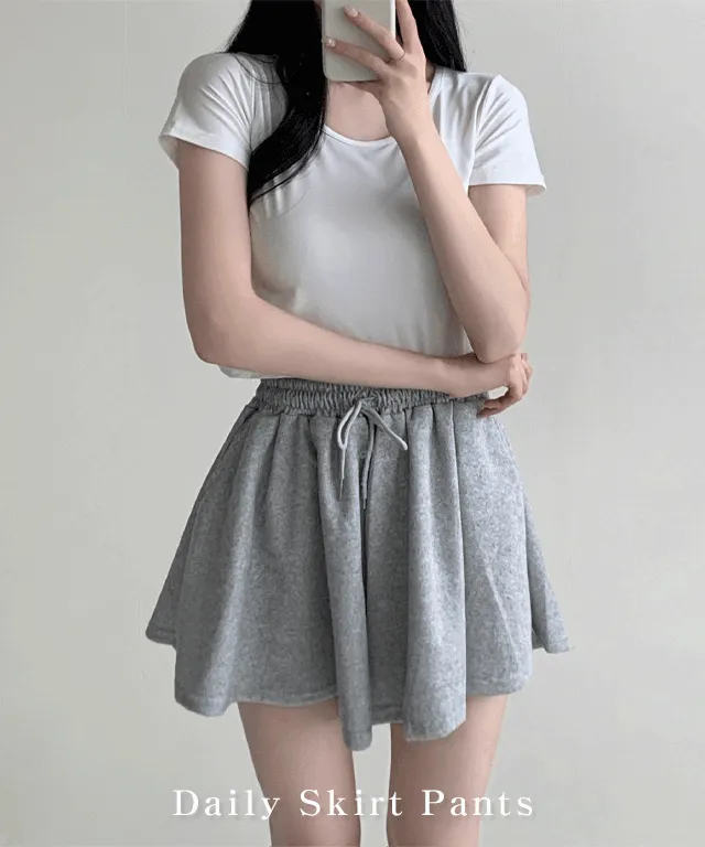 🔥주문폭주🔥 [A라인/군살커버] 쭈리 밴딩 플레어 치마바지(2color) // 여리핏 주름 허리밴딩 트레이닝 반바지 숏팬츠 베이직템 여친룩 집앞룩 (DB-5042)