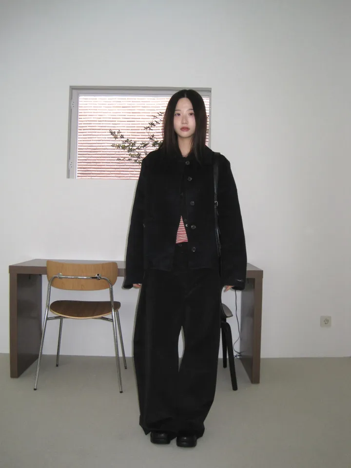 가방 모델 착용 이미지-S1L39