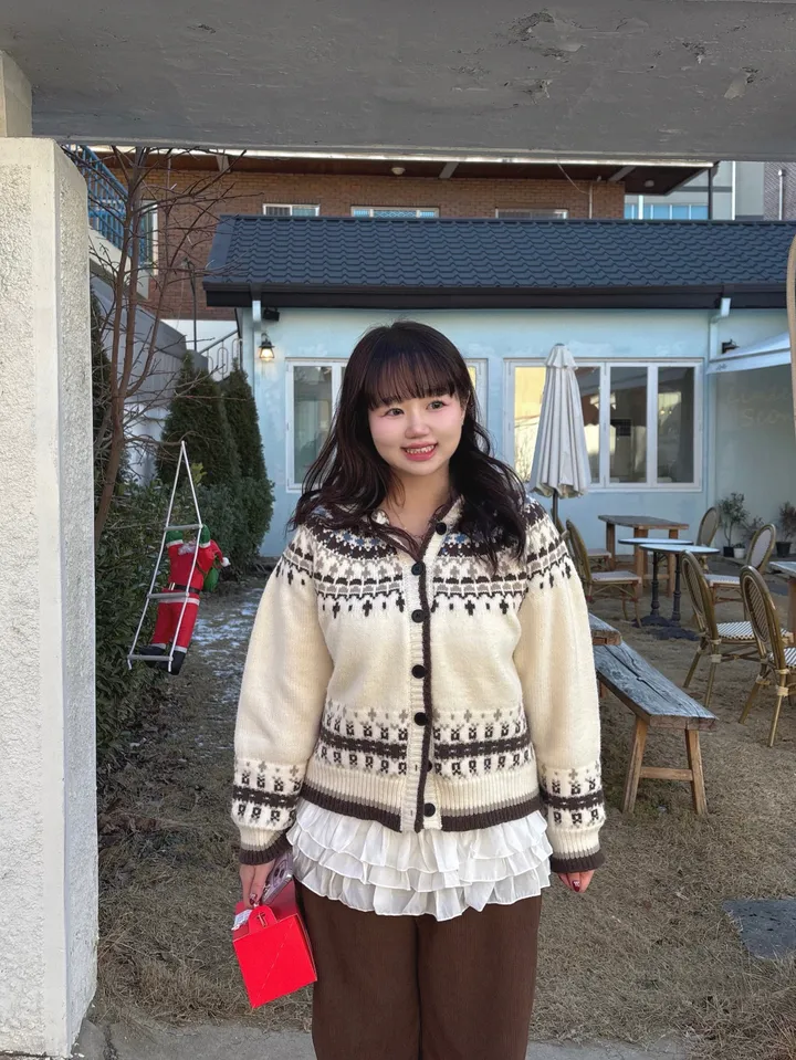 [55-77] 포근 도톰 루즈핏 노르딕 후드 가디건 상세 이미지 9