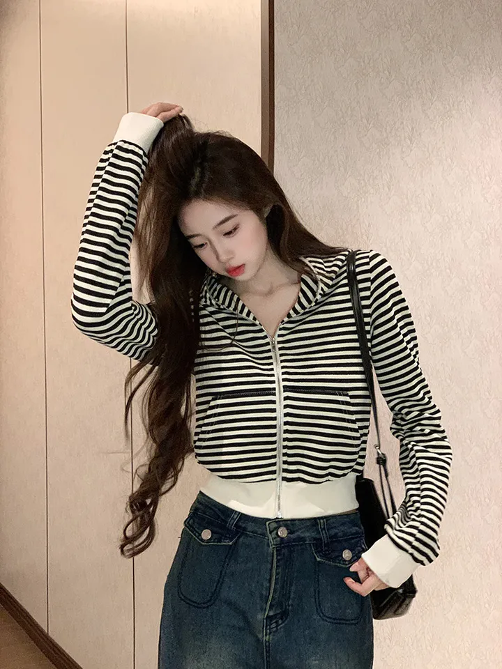 [인기🖤/빈티지]캣츠 스트라이프 후드집업 1color 슬림핏 여리핏 후드 후드집업 단가라 스트라이프 빈티지후드집업 y2k 펑크 고스룩 유니크 크롭 고양이 뿔후드 유니크 봄 상세 이미지 19