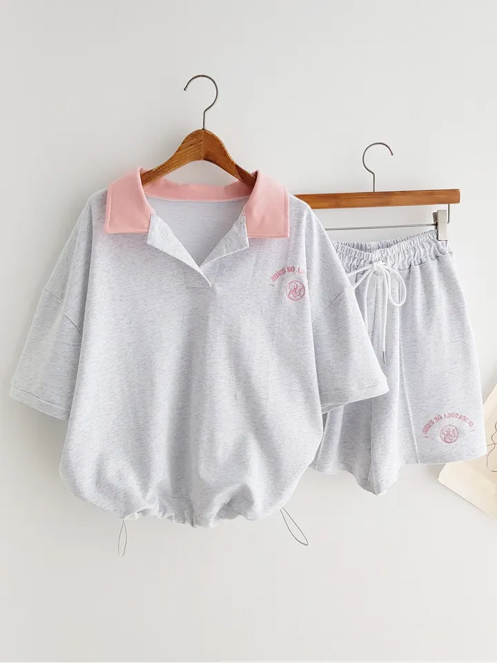 *세트가격!* 귀여운 자수 포인트 카라티셔츠 오버핏 카라반팔티 밴딩 핀턱 반바지 투피스세트 여름 트레이닝복 추리닝세트 이지웨어세트 여름휴가룩 바캉스룩 꾸안꾸세트 썸머세트 상세 이미지 5