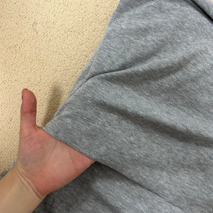 밑단u![군살커버여유핏/살짝오프숄더-]가슴안감으로 비침없는, 드레이핑 셔링 밑단 라운드 굴림 언발 쫀득 고퀄 분위기 여신 긴팔 크롭 루즈핏 티셔츠 (4col):리틀페어리 상세 이미지 4