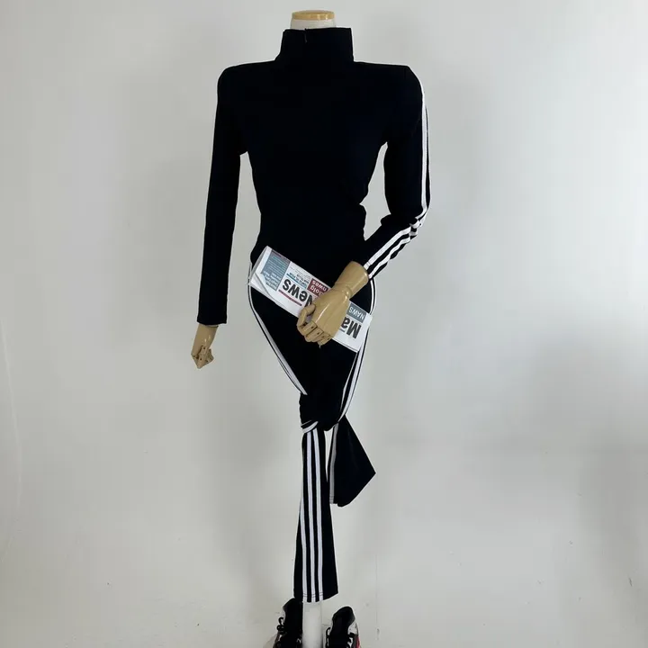 [최저가/몸매보정/데일리/운동/헬스/필라테스/코디추천] 하이 쫀쫀 스판 삼선 배색 트랙 라인 부츠컷 밴딩 레깅스 (2COLOR) 상세 이미지 26