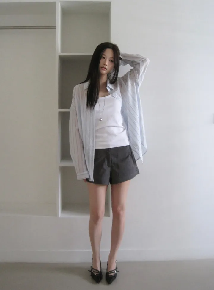 민소매 모델 착용 이미지-S1L48