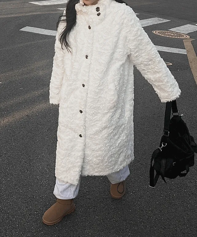 [당일🔥누빔안감/완전따숩!/주머니O] 아방핏 하이넥 부들퍼 오버핏 롱코트 [y2k 겨울 자켓 잠바 아우터 크리스마스연말룩 하이넥교복템 빅사이즈  키작녀무스탕 기모패딩안감 당일]