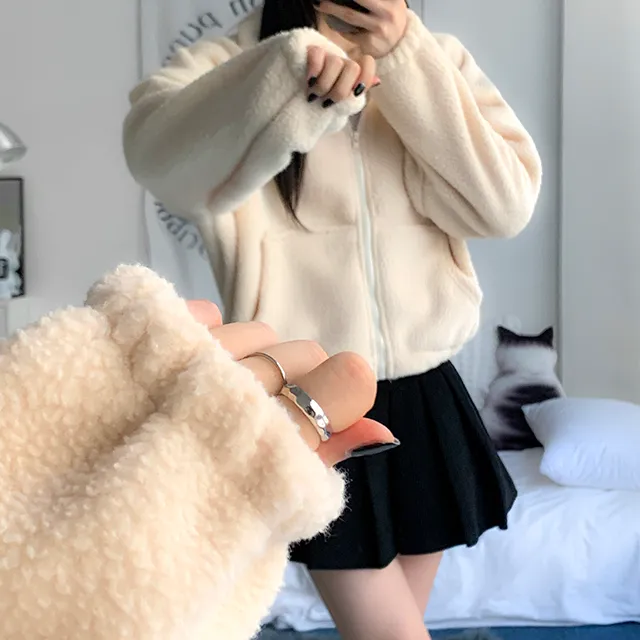 [가성비최고/3col] 앤디 루즈핏 양털 후리스 크롭 집업 / 플리스집업 / 최저가보장 / 크롭후리스 / 양털집업 / 하이넥집업 / 가격실화 / 도톰폭닥 / 뽀글이 / 방한템 상세 이미지 3