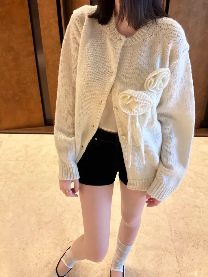🌺제니 핀터레스트 무드 울50 꽃 코사지 루즈핏 가디건 상세 이미지 9