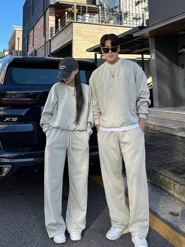 크롭~4XL/ 피그먼트 맨투맨 커플 트레이닝 세트 크롭 오버핏 남녀공용 팬츠 긴바지 겨울 봄 가을 커플룩 커플 시밀러룩 꾸안꾸 투피스 셋업 스트릿 남자 코디 데이트 빅사이즈 코마 상세 이미지 35