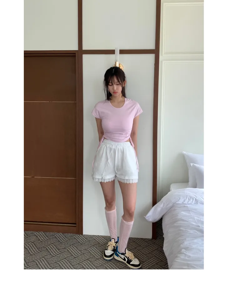 반바지 모델 착용 이미지-S1L28