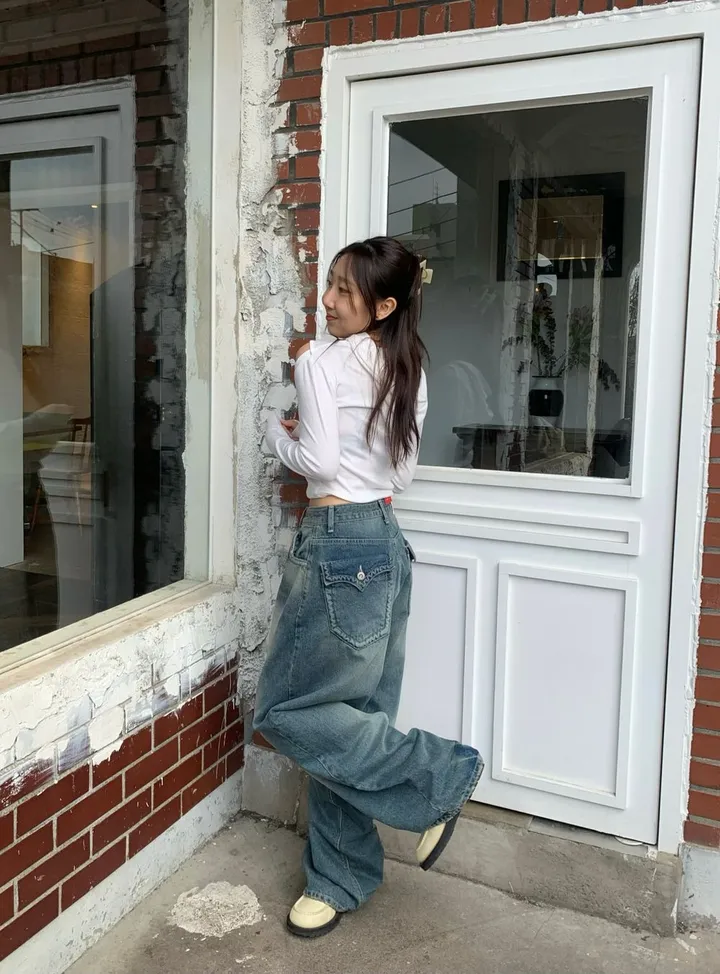 카리나 착용🔥코이 백 포켓 하이라이트 워싱 벌룬 보이핏 와이드 데님 롱 팬츠  ootj 상세 이미지 29