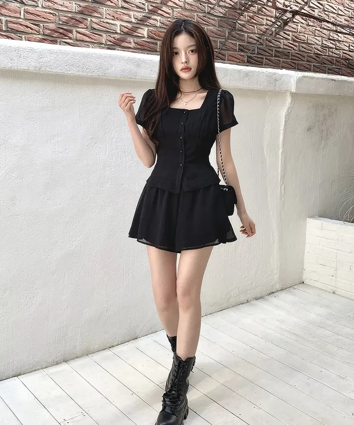 [투피스 set💗치마바지] 셀럽 스퀘어넥 허리끈 여름 하객룩 반팔 블라우스 미니 스커트 치마바지 투피스 세트 / 데이트룩 미니원피스 클래식블랑 상세 이미지 31