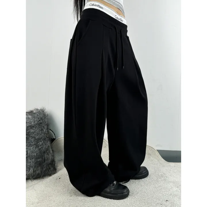 ❤️‍🔥기모선택│업그레이드 ver.│누적판매1,000 돌파 기념│4size!❤️‍🔥[UNISEX/기획특가]사이드 폴드 핀턱 스트링 루즈 와이드 벌룬 트레이닝 팬츠(2color) 상세 이미지 14