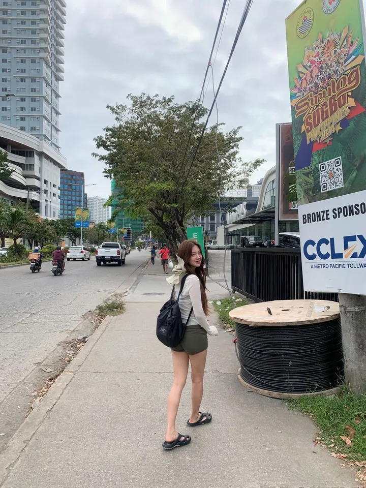 웨비니  2부 쇼츠 레깅스 상세 이미지 19