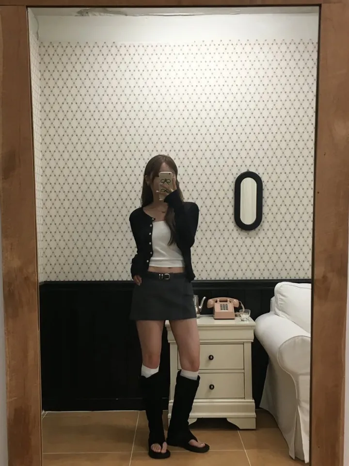 빈티지 딸기 가디건 레드,아이보리, 블랙 [가디건/디테일/빈티지/여름코디/코디추천/데일리/대학생/캐주얼/y2k] 상세 이미지 23