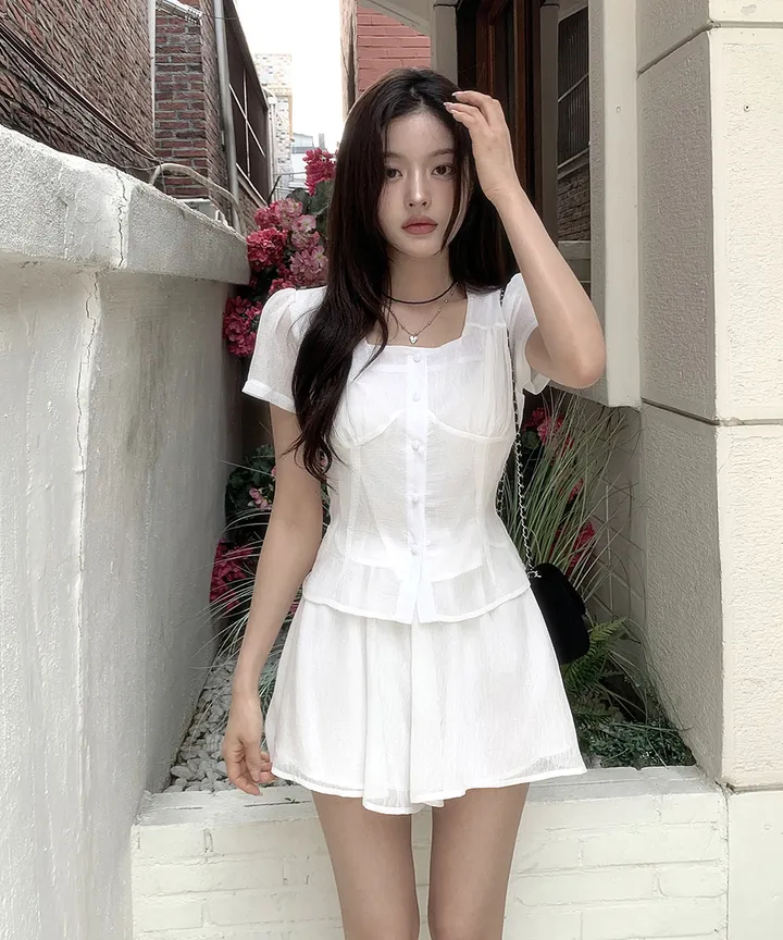 [투피스 set💗치마바지] 셀럽 스퀘어넥 허리끈 여름 하객룩 반팔 블라우스 미니 스커트 치마바지 투피스 세트 / 데이트룩 미니원피스 클래식블랑 상세 이미지 12
