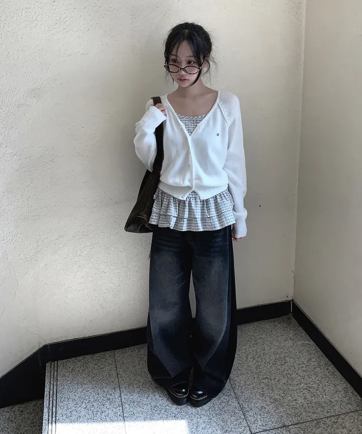 [데일리🫧벚꽃룩] 부코 펜던트 브이넥 니트 가디건 봄 가을 / 벚꽃룩 개강룩 데이트룩 여름가디건 여름니트 클래식블랑 상세 이미지 58