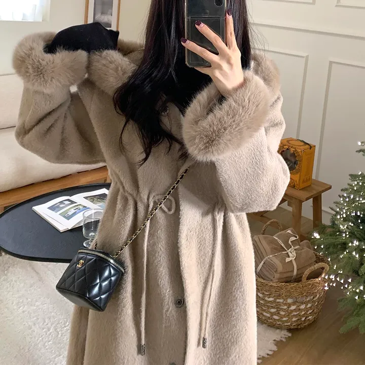연말강추!💗 폭스퍼 밍크 후드 앙고라 스트링 페이크퍼 코트 상세 이미지 18