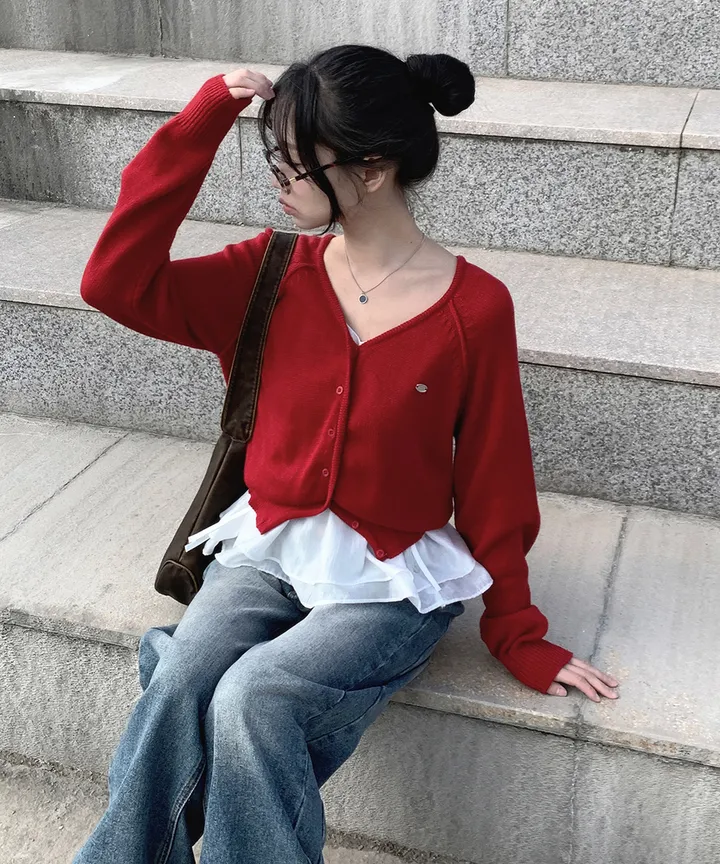 [데일리🫧벚꽃룩] 부코 펜던트 브이넥 니트 가디건 봄 가을 / 벚꽃룩 개강룩 데이트룩 여름가디건 여름니트 클래식블랑 상세 이미지 11