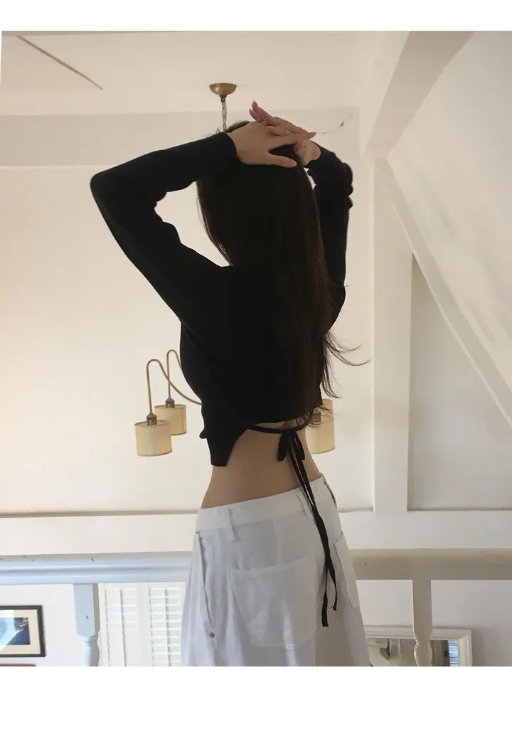 [잘록 허리 핏조절🖤] 리본 스트랩 라운드넥 가디건 - 4color 상세 이미지 10