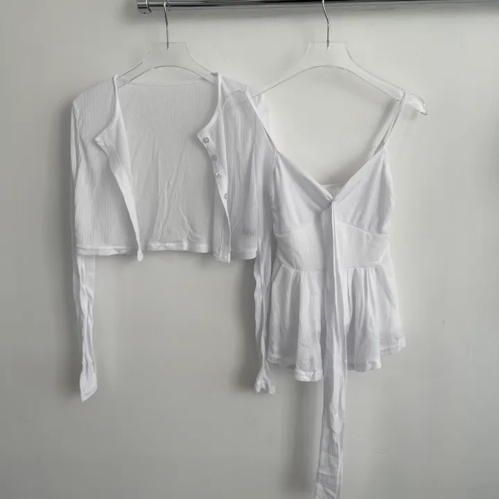 [존예/SET!] 브이넥 리본 플레어 끈조절 나시 블라우스 + 골지 가디건 투피스 세트 상세 이미지 9
