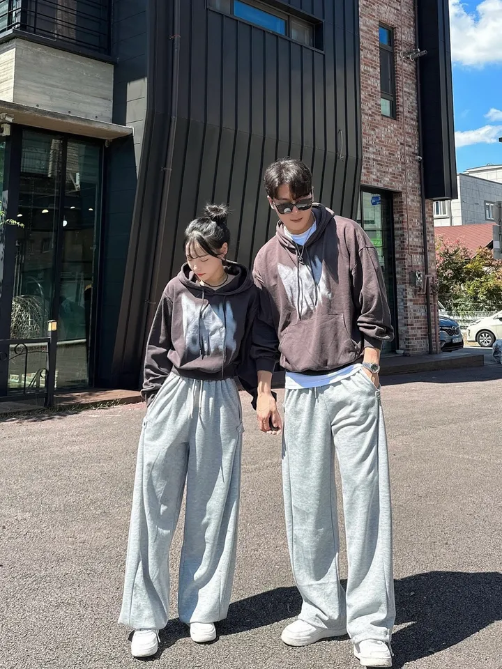 2사이즈/8컬러 커플 후드티 크롭 후드 남녀공용 오버핏 후드티 사이드 스냅 벌룬 팬츠 와이드 스트릿 긴팔 커플티 봄 가을 커플룩 시밀러룩 힙무드 루즈핏 꾸안꾸 트레이닝 세트 락스타 상세 이미지 54