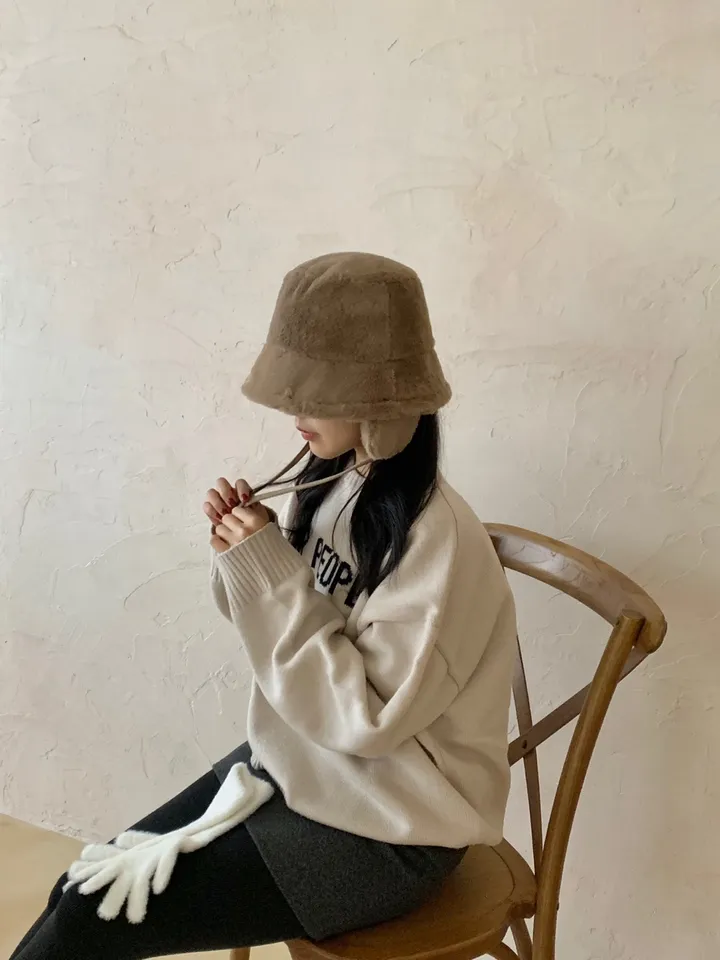 [당일출고❤️] 밍크 귀도리 버킷햇 겨울 방한 모자 얼굴소멸 벙거지 소프트 퍼 모자 귀달이 3color 상세 이미지 17