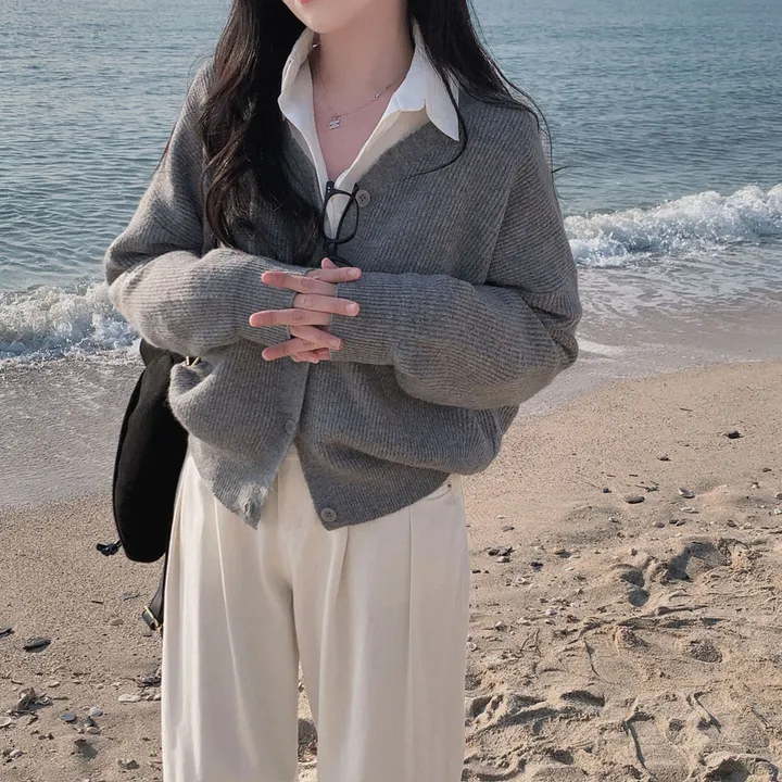 [인생가디건🤍]극여리 루즈핏 울 브이넥 니트 가디건 - 8color 상세 이미지 12