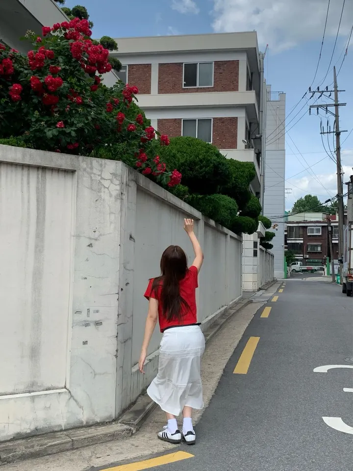당일발송🌹[플라워 펀칭] 로지 반팔 가디건 - 4컬러 봄 여름 가을 상세 이미지 25