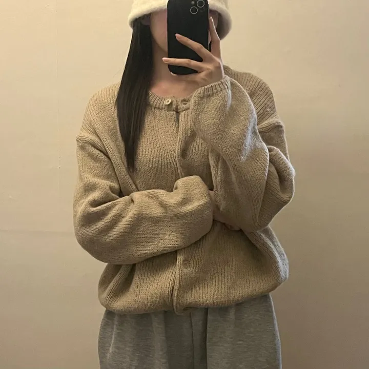 가을 알파카 라운드넥 아방 루즈핏 니트가디건 상세 이미지 10