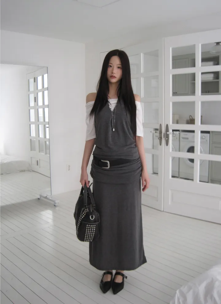 반팔 티셔츠 모델 착용 이미지-S1L34