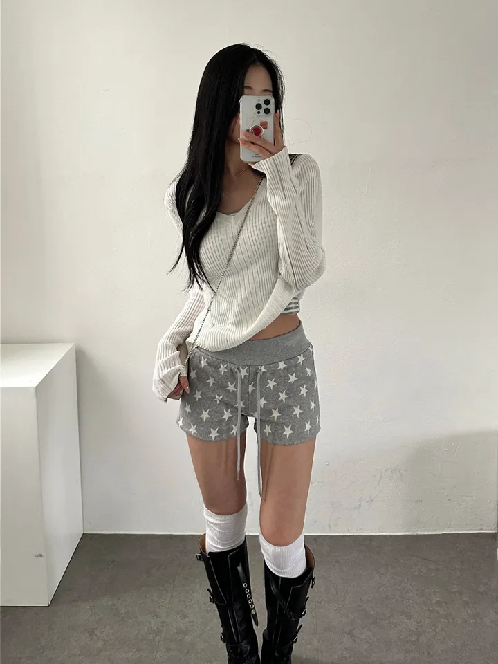 민소매 모델 착용 이미지-S1L64