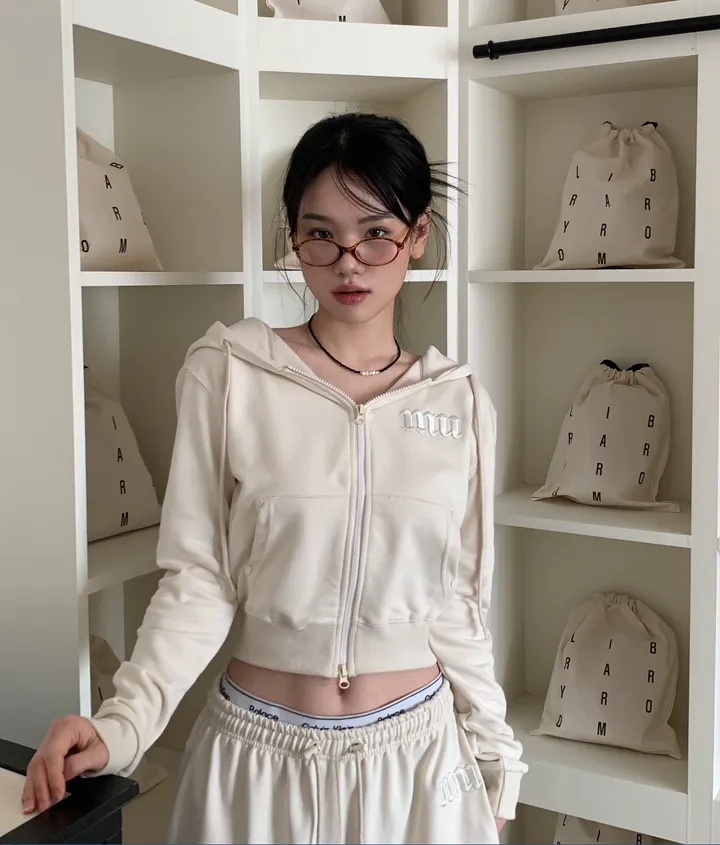 MADE [역대급디테일,핏🖤/전직원소장] 엠보 트레이닝 셋업 - 3color 상세 이미지 42
