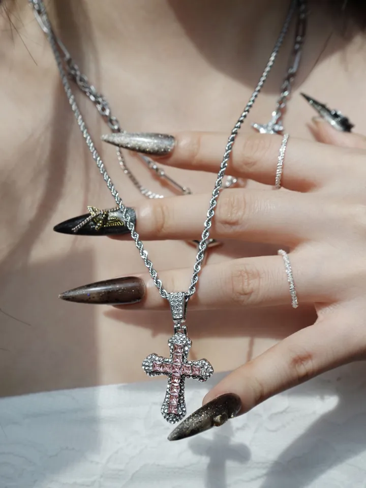 [s.steel/3color] bold cubic cross necklace | 볼드 큐빅 십자가 목걸이 상세 이미지 32