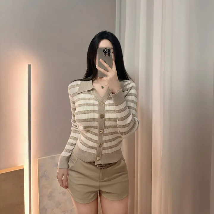 헤르배색 금장 스트라이프가디건 카라가디건 수입가디건 상세 이미지 6
