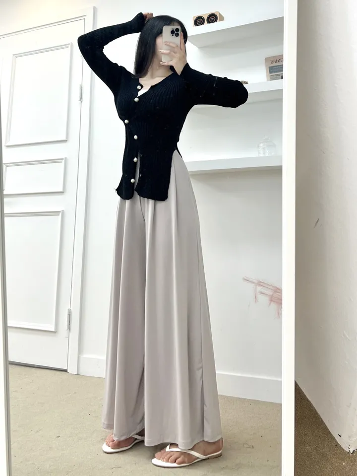 ✨여름부클소재!✨어깨패드O 언발 사선 진주 부클 가디건 니트 (4COLOR) 여름니트 여름가디건 진주버튼 옆단추 트임 가디건 상세 이미지 19