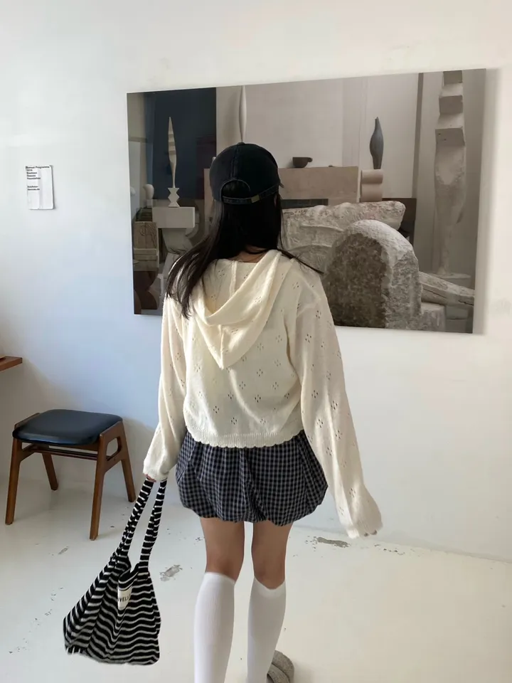 [💖뽀송/주문폭주]버터 플라워 펀칭 루즈핏 아방핏 단추 여리여리 니트 후드 가디건 상세 이미지 24