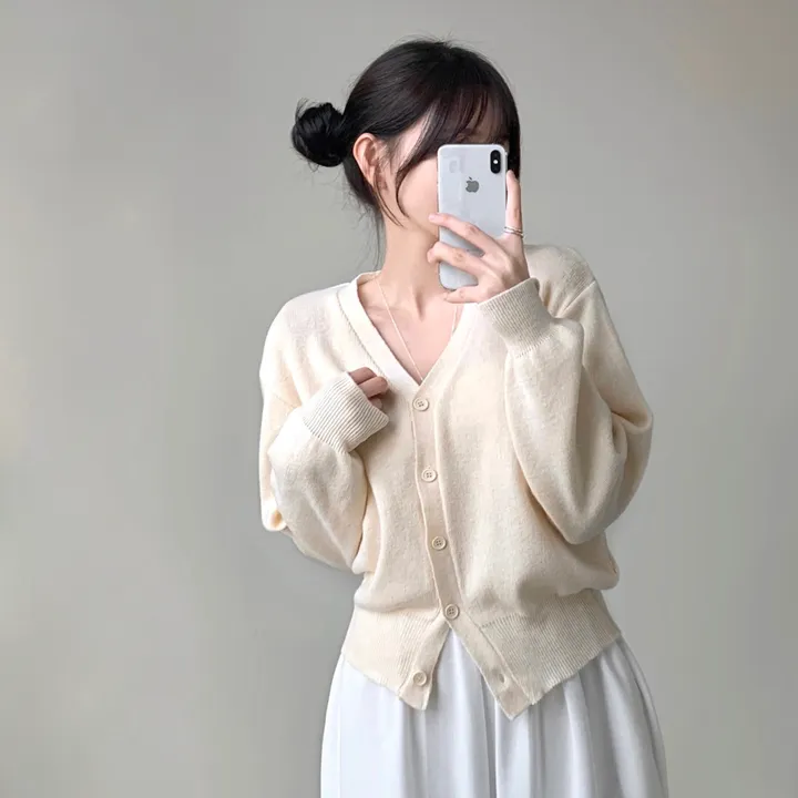 [인생가디건/10color] 머피 데일리 브이넥 무지 버튼 허리잘록 여리 니트 긴팔 가디건 상세 이미지 19