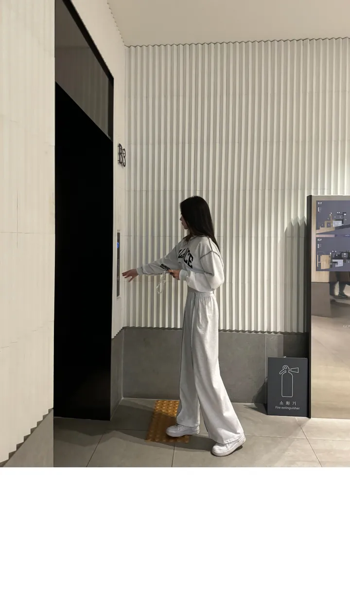 (F~2XL/부분당일발송/자체제작/주문폭주~)리노 맨투맨 팬츠 셋업 레터링 배색 리버스 스티치 트레이닝 투피스 세트 상세 이미지 12