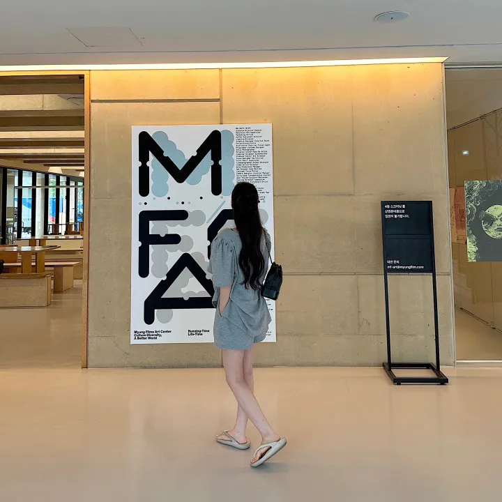 [이거왜안사?/체형커버O] 와플 브이넥 어깨 퍼프 트임 반팔티+반바지 세트 상세 이미지 14