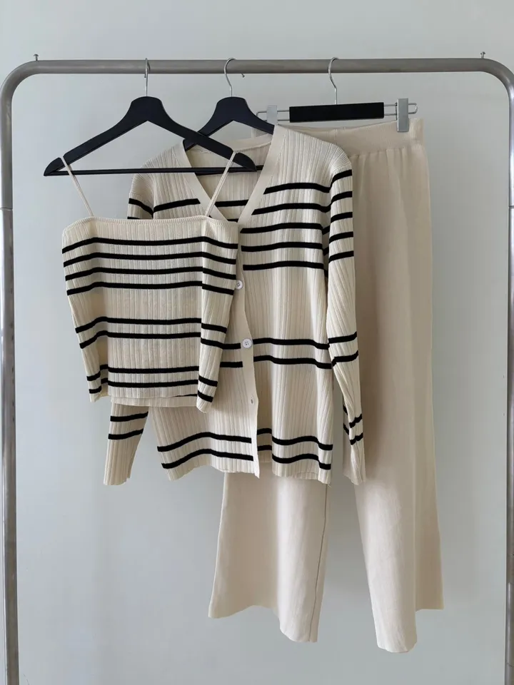 [3pcs]솔라 골지 단가라 스트라이프 쓰리피스 set (나시 가디건 밴딩 와이드 롱 팬츠 세트 데일리 꾸안꾸 코디 투피스 트레이닝 니트) 상세 이미지 19