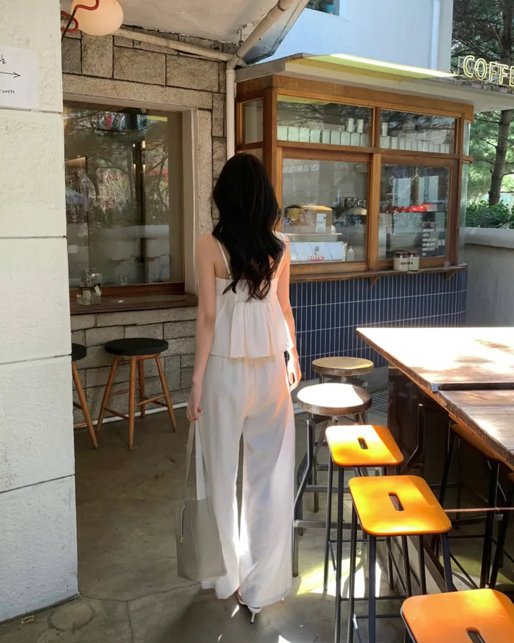 [ SETდ 고퀄 /  데이트룩 ] 아벨 핀턱 실루엣 투피스 블라우스 셋업 휴양지룩 여행룩 하객룩 상세 이미지 18