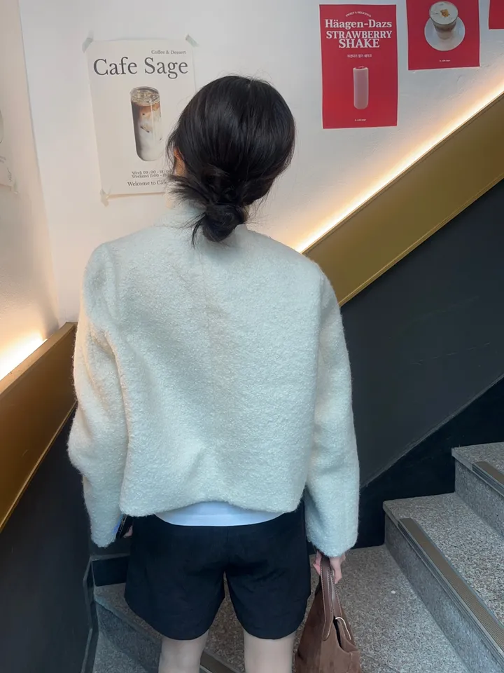 [주문폭주] 크리미 하이넥 숏코트 - 2col 상세 이미지 27