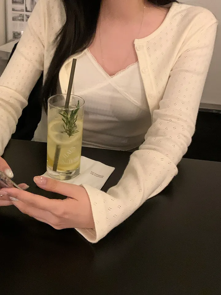 [ 3천장돌파 ] 펀칭가디건 크롭 라운드 가디건 루즈핏 레드가디건 빨간가디건 라운드넥가디건 빈티지가디건 상세 이미지 30