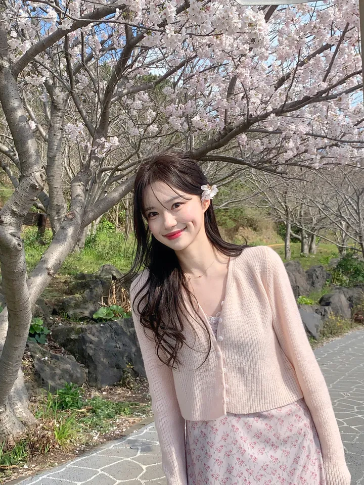 [MADE][봄필수템💕/벚꽃룩/데이트룩🎀] 로제 스프링 하찌 가디건 (7color) 상세 이미지 30